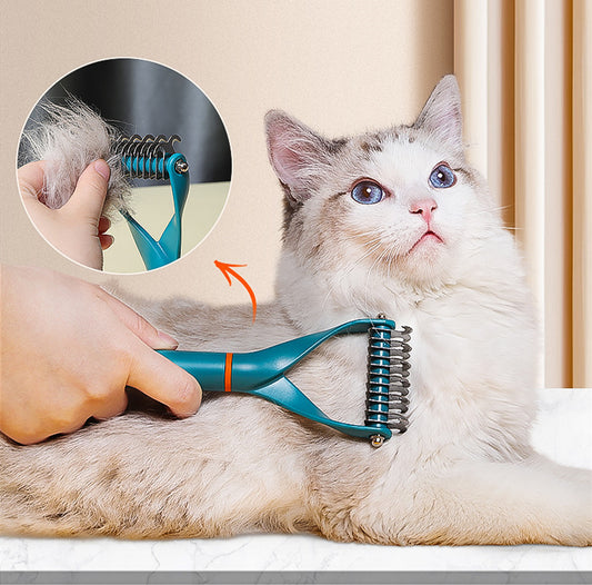 PawSmooth Grooming Tool